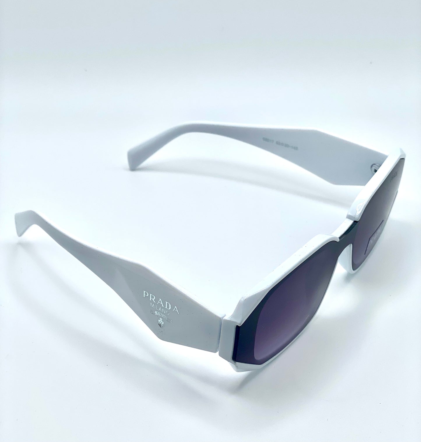 Prada Sunglasses Women White Plastic Frame Grey Gradient Lenses 53-20-145